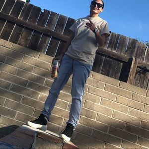 Meet your Posher, Destiny